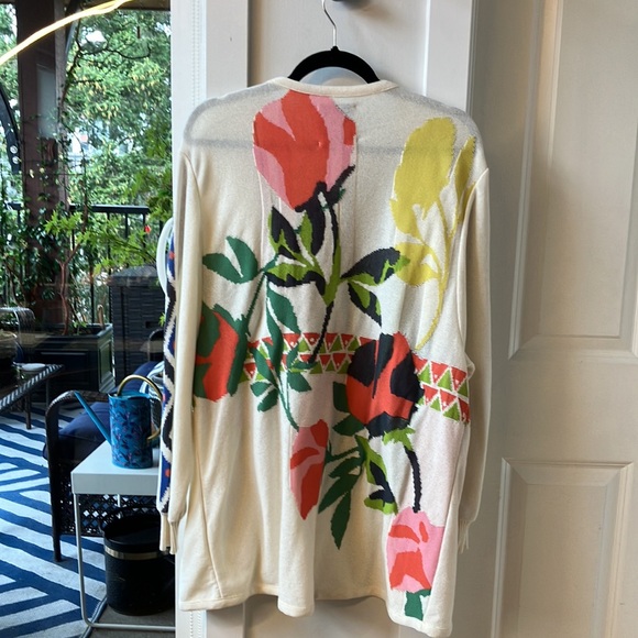 Long floral sweater - Picture 2 of 5